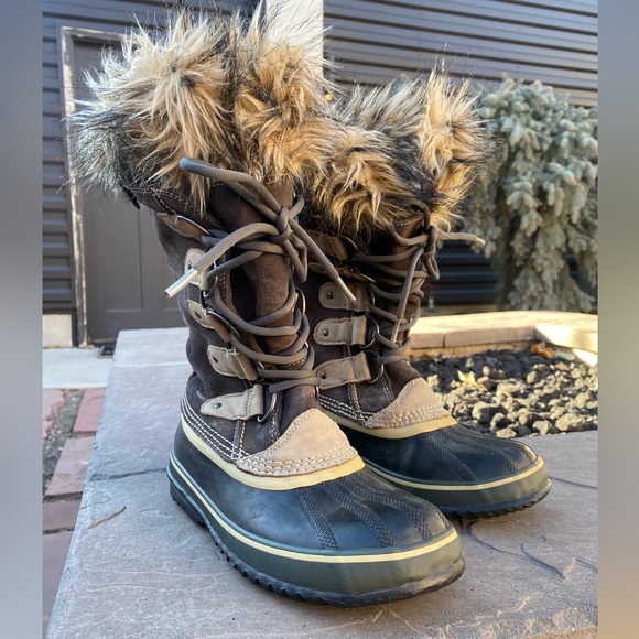 Sorel Joan of Arctic Waterproof Winter Boots | US 8 | EUC | Shale and Caramel - Picture 13 of 13